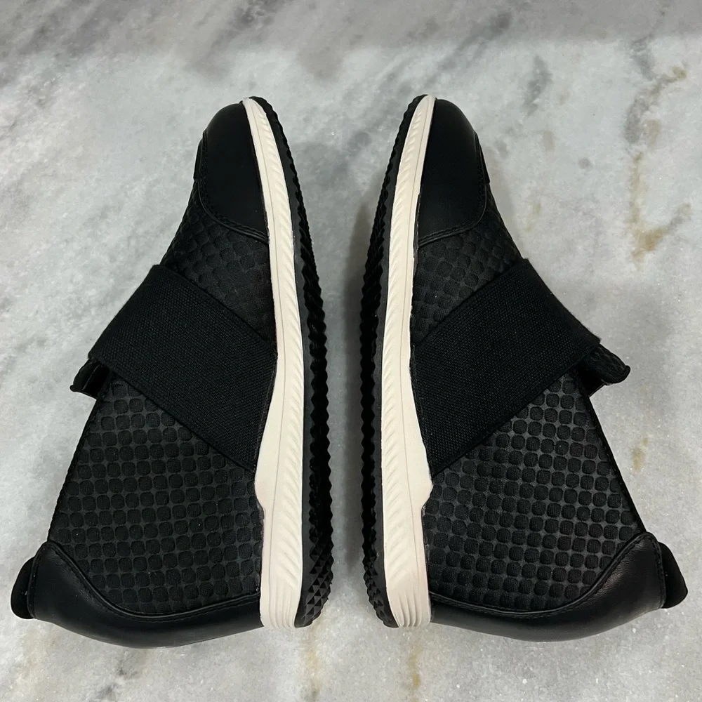Baretraps Jamese Black Wedge Slip On Sneaker - Picture 7 of 10